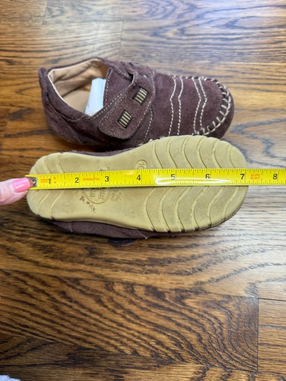 Kids Brown Suede Leather Moccasin Shoes Hook & Loop Closure Size 10